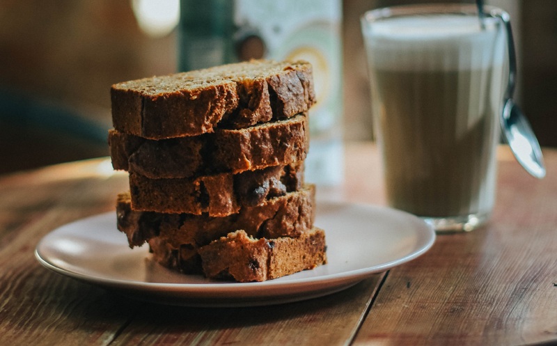 How Does the Sugar You Use Effect the Banana Bread