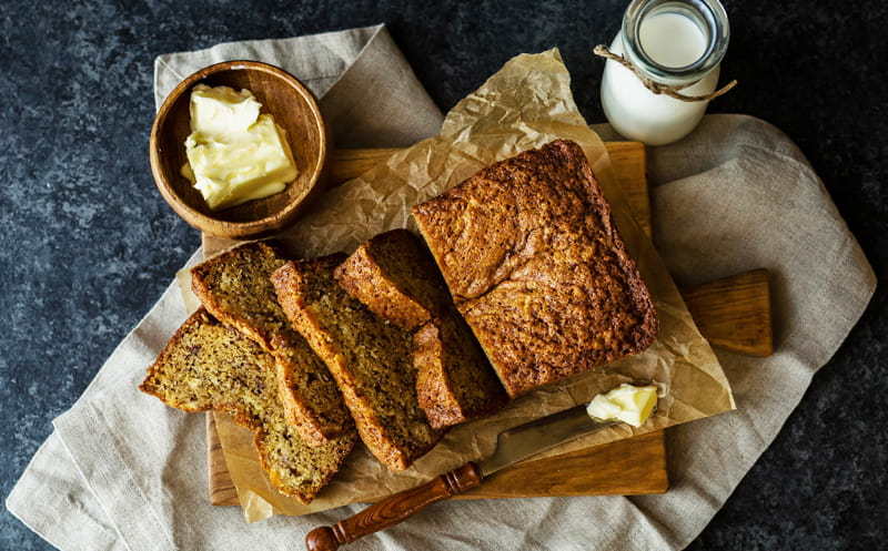 Quick & Easy Vegan Banana Bread Recipe